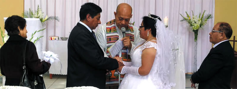 Fr. Napa celebrates a Peruvian wedding.