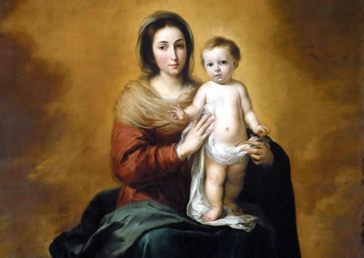 May holding the child Jesus