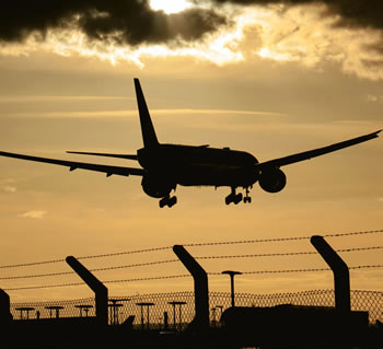 Airplane landing