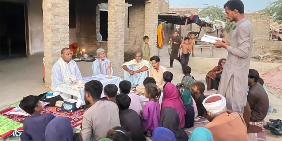 Columban priest says Mass
