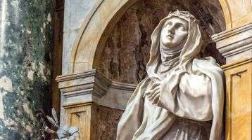 Statue of Saint Catherine of Siena in Siena Cathedral 