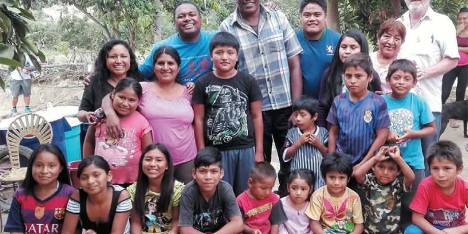 Columban seminarian Aminiasi and friends in Peru